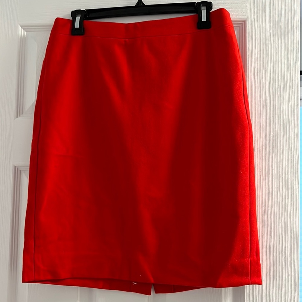 J. Crew - The Pencil Skirt - Size 6 NEW